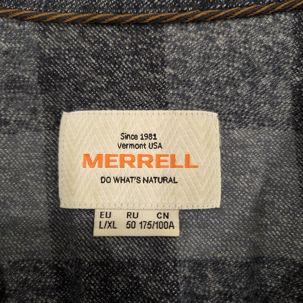 Merrell Blue Textured Button-Up Shirt - Picture 10 of 13